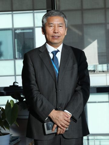 2 Dr Zhanyou Yun 1